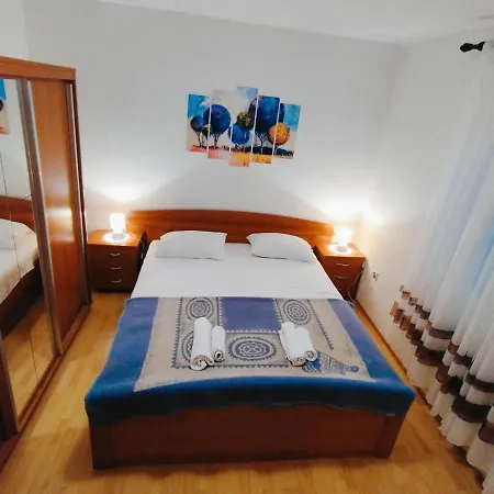 Grbac Apartment Veli Rat